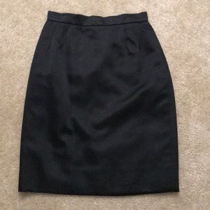 Gorgeous vintage I. Magnin Silk skirt. Size 0.